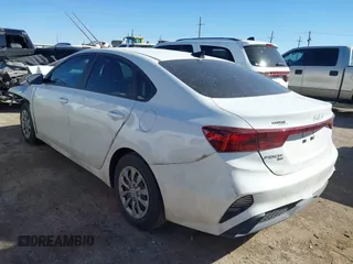 2023 Kia Forte LXS with VIN 3KPF24AD8PE646241, listed as a IAAI auction lot 41720577 with 27,413 mi miles. Bid and sale history available at carsss.com. Image 3.