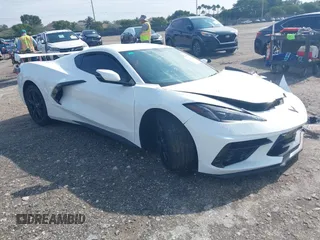 2023 Chevrolet Corvette 1LT z VIN 1G1YA2D49P5136187, wystawiony jako IAAI lot #41390495 z przebiegiem 13 574 mil mil oraz . Historia ofert i sprzedaży dostępna na DreamBid. Obrazek 1.