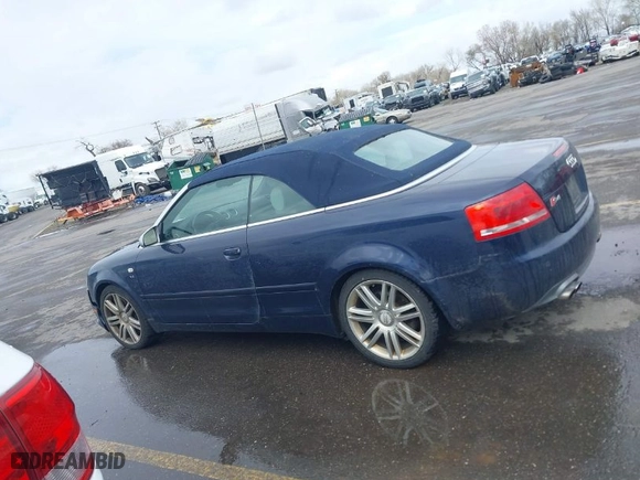2007 Audi S4 with VIN WUARL48H87K901277, listed as a IAAI auction lot 41924414 with 204,898 mi miles. Bid and sale history available at carsss.com. Image 14.