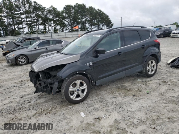 2016 Ford Escape SE z VIN 1FMCU0GX9GUB56962, wystawiony jako Copart lot #57071515 z przebiegiem 150 792 mil mil oraz Szkoda całkowita • Salvage title. Historia ofert i sprzedaży dostępna na DreamBid. Obrazek 1.