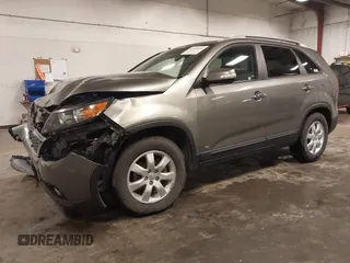 2013 Kia Sorento LX with VIN 5XYKT3A66DG381650, listed as a IAAI auction lot 42400630 with 182,333 mi miles and . Bid and sale history available at DreamBid. Image 21.