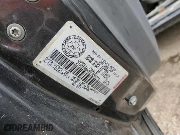 2001 Toyota Camry LE z VIN JT2BF22K010295564, wystawiony jako Copart lot #55111755 z przebiegiem 379 337 mil mil oraz Szkoda całkowita • Salvage title. Historia ofert i sprzedaży dostępna na DreamBid. Obrazek 12.