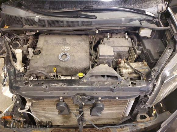 2011 Toyota Sienna SE with VIN 5TDXK3DC5BS115806, listed as a Copart auction lot 41824695 with 214,144 mi miles and Salvage Title. Bid and sale history available at carsss.com. Image 12.