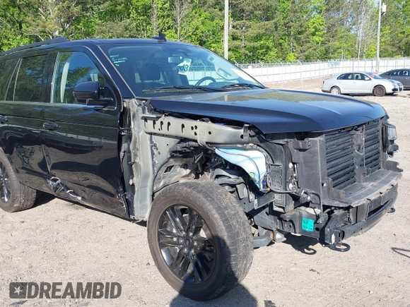 2022 Ford Expedition XLT with VIN 1FMJU1JT7NEA28536, listed as a IAAI auction lot 42062746 with 47,888 mi miles and . Bid and sale history available at DreamBid. Image 6.