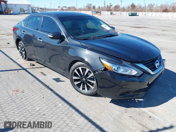 2018 Nissan Altima SR with VIN 1N4AL3AP0JC180577, listed as a IAAI auction lot 41378496 with 89,751 mi miles and . Bid and sale history available at carsss.com. Image 1.