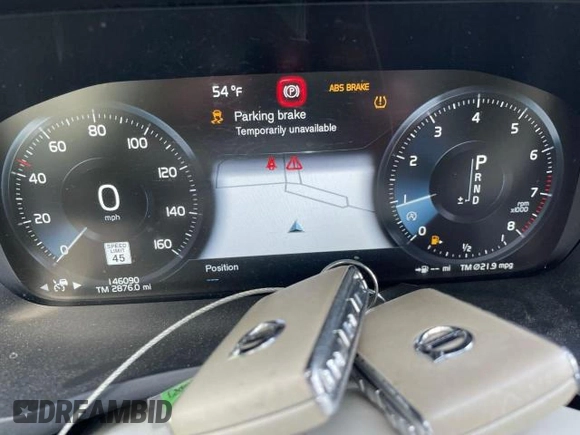 2017 Volvo XC90 Inscription with VIN YV4A22PL5H1164907, listed as a Copart auction lot 49088165 with 146,090 mi miles and Clean Title. Bid and sale history available at carsss.com. Image 8.
