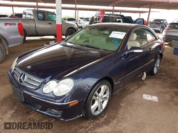 2008 Mercedes-Benz CLK 350 with VIN WDBTJ56H18F247202, listed as a IAAI auction lot 41709918 with 110,955 mi miles and . Bid and sale history available at carsss.com. Image 2.