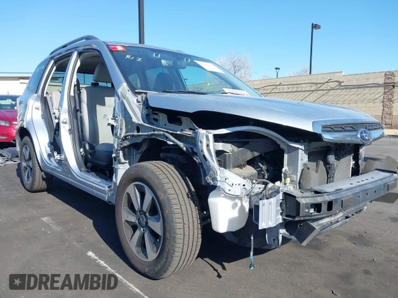 2018 Subaru Forester Limited with VIN JF2SJARC4JH435231, listed as a IAAI auction lot 42011028 with 51,901 mi miles. Bid and sale history available at carsss.com. Image 6.