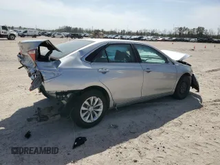 2016 Toyota Camry XLE with VIN 4T4BF1FK9GR578107, listed as a Copart auction lot 48793375 with 68,352 mi miles and Salvage Title. Bid and sale history available at carsss.com. Image 3.
