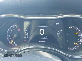 2018 Jeep Grand Cherokee Altitude with VIN 1C4RJEAG4JC238916, listed as a IAAI auction lot 41577887 with 103,038 mi miles. Bid and sale history available at carsss.com. Image 7.