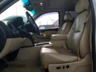 2007 Chevrolet Silverado 1500 LTZ with VIN 2GCEK13M971550199, listed as a Copart auction lot 54595125 with 191,771 mi miles and Salvage Title. Bid and sale history available at carsss.com. Image 7.