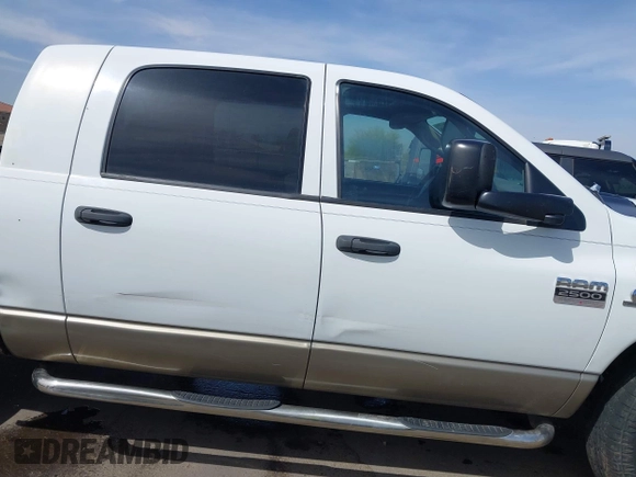 2008 Dodge 2500 Laramie with VIN 3D3KS29A18G108409, listed as a IAAI auction lot 41913960 with 221,144 mi miles. Bid and sale history available at carsss.com. Image 13.