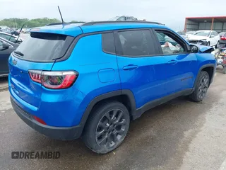 2021 Jeep Compass 80th Anniversary с VIN 3C4NJDEB4MT519257, выставлен на аукционе IAAI как лот 42173390 с пробегом 55 236 миль миль и . История ставок и продаж доступна на DreamBid. Изображение 4.