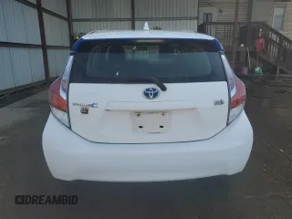 2016 Toyota Prius One z VIN JTDKDTB37G1125328, wystawiony jako Copart lot #53269985 z przebiegiem 86 924 mil mil oraz Czysty tytuł • Clean title. Historia ofert i sprzedaży dostępna na DreamBid. Obrazek 6.