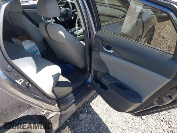 2020 Honda Civic LX z VIN 2HGFC2F61LH567246, wystawiony jako IAAI lot #42290361 z przebiegiem 50 388 mil mil oraz . Historia ofert i sprzedaży dostępna na DreamBid. Obrazek 8.