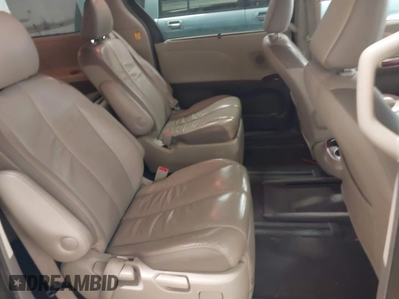 2011 Toyota Sienna XLE with VIN 5TDDK3DC0BS008343, listed as a IAAI auction lot 41444268 with 215,778 mi miles. Bid and sale history available at carsss.com. Image 8.