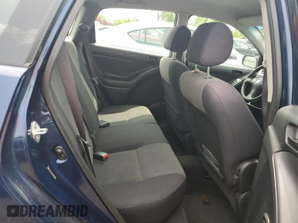 2006 Toyota Matrix STD z VIN 2T1LR32E86C560070, wystawiony jako Copart lot #58927165 z przebiegiem 172 581 mil mil oraz Czysty tytuł • Clean title. Historia ofert i sprzedaży dostępna na DreamBid. Obrazek 10.