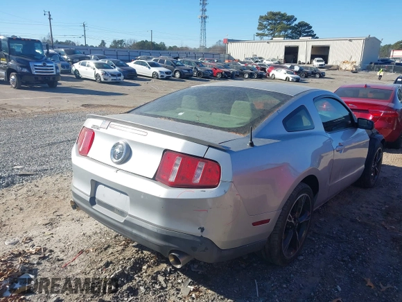 2011 Ford Mustang V6 with VIN 1ZVBP8AM0B5105676, listed as a IAAI auction lot 41110716 with 177,624 mi miles and . Bid and sale history available at carsss.com. Image 4.