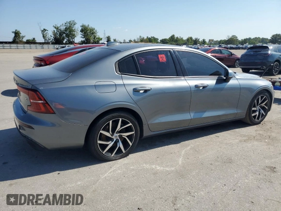 2020 Volvo S60 Momentum with VIN 7JR102FK0LG048622, listed as a Copart auction lot 62490473 with 116,934 mi miles. Bid and sale history available at carsss.com. Image 3.