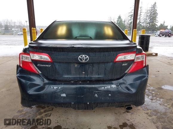 2014 Toyota Camry L with VIN 4T1BF1FK9EU791761, listed as a IAAI auction lot 41758821 with 221,149 mi miles. Bid and sale history available at carsss.com. Image 6.