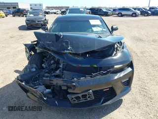 2017 Chevrolet Camaro 2SS z VIN 1G1FH1R75H0160100, wystawiony jako IAAI lot #41674610 z przebiegiem 82 635 mil mil oraz . Historia ofert i sprzedaży dostępna na DreamBid. Obrazek 12.