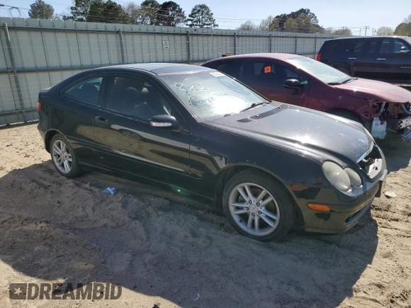 2002 Mercedes-Benz C 230/260/280/320 with VIN WDBRN47J82A364189, listed as a Copart auction lot 50239005 with 167,560 mi miles and Clean Title. Bid and sale history available at DreamBid. Image 4.