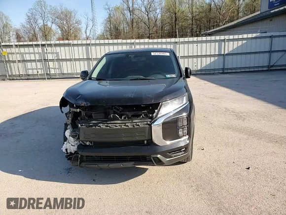 2023 Mitsubishi Outlander ES z VIN JA4ARUAU9PU012079, wystawiony jako Copart lot #52338905 z przebiegiem 31 458 mil mil oraz Szkoda całkowita • Salvage title. Historia ofert i sprzedaży dostępna na DreamBid. Obrazek 15.