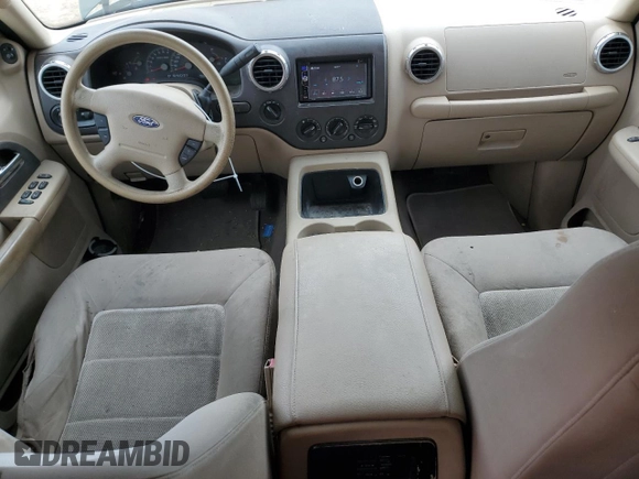 2003 Ford Expedition Special Service with VIN 1FMPU16L93LC14428, listed as a Copart auction lot 67470894 with 177,584 mi miles and Clean Title. Bid and sale history available at carsss.com. Image 8.