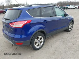 2013 Ford Escape SE z VIN 1FMCU9GX5DUD35239, wystawiony jako IAAI lot #41677245 z przebiegiem Nie podano mil oraz . Historia ofert i sprzedaży dostępna na DreamBid. Obrazek 4.