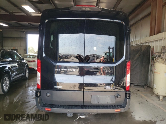 2019 Ford Transit Passenger XL with VIN 1FBAX2CG8KKA76713, listed as a Copart auction lot 70466474 with 128,724 mi miles and Clean Title. Bid and sale history available at carsss.com. Image 6.