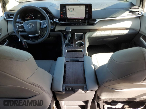 2024 Toyota Sienna XLE with VIN 5TDYSKFC1RS149845, listed as a Copart auction lot 54313515 with 10,753 mi miles and Salvage title. Bid and sale history available at DreamBid. Image 8.