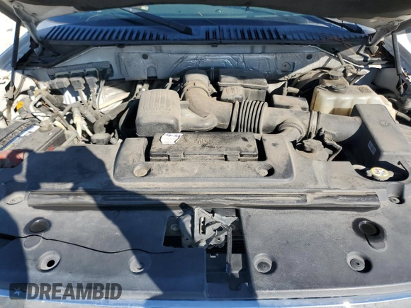 2014 Ford Expedition Limited z VIN 1FMJU1K53EEF65470, wystawiony jako Copart lot #83103034 z przebiegiem 211 577 mil mil oraz Szkoda całkowita • Salvage title. Historia ofert i sprzedaży dostępna na DreamBid. Obrazek 12.