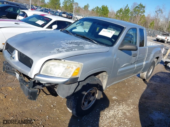 2007 Mitsubishi Raider LS with VIN 1Z7HC22K67S265576, listed as a IAAI auction lot 41375976 with 108471 miles. Bid and sale history available at carsss.com. Image 18.