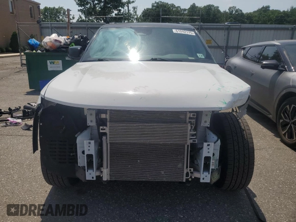 2022 Jeep Grand Cherokee Laredo with VIN 1C4RJHAG9N8572532, listed as a Copart auction lot 61242175 with 45,363 mi miles and Salvage title. Bid and sale history available at DreamBid. Image 5.