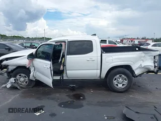 2019 Toyota Tacoma SR с VIN 5TFAX5GN0KX155401, выставлен на аукционе IAAI как лот 42753025 с пробегом 51 913 миль миль и . История ставок и продаж доступна на DreamBid. Изображение 15.