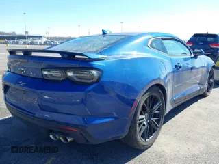 2019 Chevrolet Camaro 2SS with VIN 1G1FH1R75K0119814, listed as a IAAI auction lot 41850434 with 49,567 mi miles and . Bid and sale history available at carsss.com. Image 4.