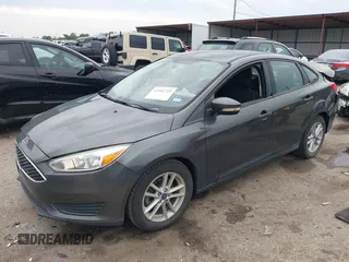 2017 Ford Focus SE z VIN 1FADP3F23HL325751, wystawiony jako IAAI lot #42182722 z przebiegiem 46 119 mil mil oraz . Historia ofert i sprzedaży dostępna na DreamBid. Obrazek 17.