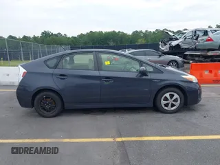 2013 Toyota Prius One z VIN JTDKN3DU8D5628034, wystawiony jako IAAI lot #42383865 z przebiegiem 218 167 mil mil oraz . Historia ofert i sprzedaży dostępna na DreamBid. Obrazek 13.