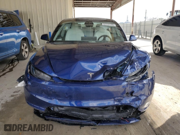 2025 Tesla Model 3 Long Range with VIN 5YJ3E1EA8SF903698, listed as a Copart auction lot 47737195 with 3,513 mi miles and Salvage Title. Bid and sale history available at carsss.com. Image 5.
