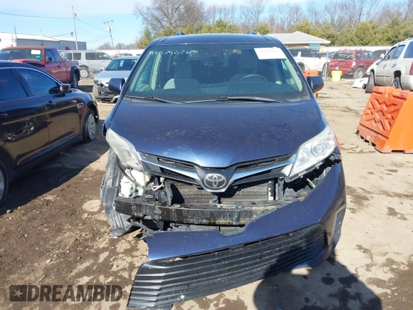 2018 Toyota Sienna LE Auto Access Seat with VIN 5TDKZ3DC1JS949043, listed as a IAAI auction lot 41529026 with 277,095 mi miles and . Bid and sale history available at DreamBid. Image 12.