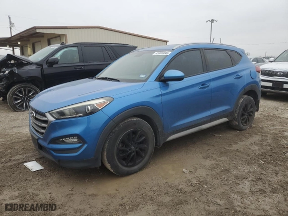 2017 Hyundai Tucson SE Plus with VIN KM8J33A48HU501779, listed as a Copart auction lot 45489845 with 123,062 mi miles and Salvage Title. Bid and sale history available at carsss.com. Image 1.