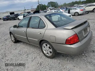 2006 Nissan Sentra S z VIN 3N1CB51D86L542239, wystawiony jako Copart lot #56009135 z przebiegiem 228 669 mil mil oraz Szkoda całkowita • Salvage title. Historia ofert i sprzedaży dostępna na DreamBid. Obrazek 2.