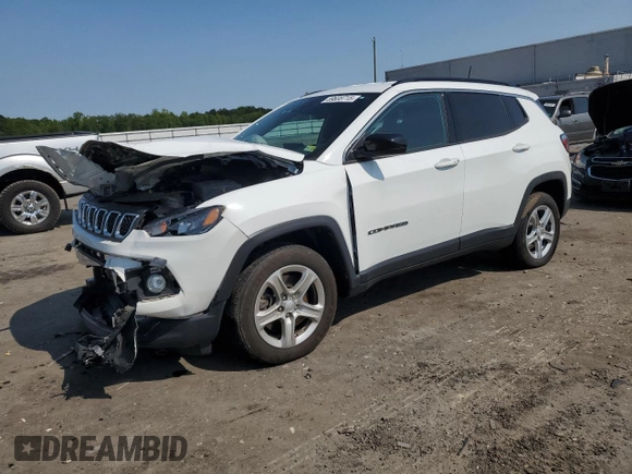 2023 Jeep Compass Latitude z VIN 3C4NJDBN6PT562209, wystawiony jako Copart lot #59638715 z przebiegiem 45 360 mil mil oraz Szkoda całkowita • Salvage title. Historia ofert i sprzedaży dostępna na DreamBid. Obrazek 1.