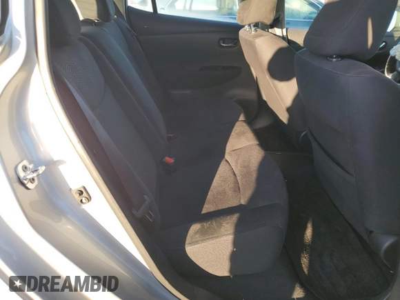 2015 Nissan LEAF SV with VIN 1N4AZ0CP6FC321749, listed as a Copart auction lot 75204493 with 67,831 mi miles. Bid and sale history available at carsss.com. Image 10.