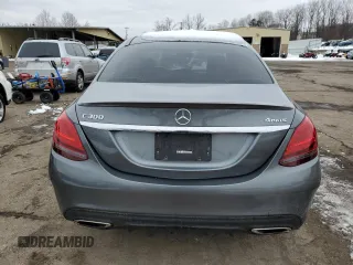 2019 Mercedes-Benz C 300 with VIN WDDWF8EB3KR505178, listed as a Copart auction lot 43122465 with 76,570 mi miles and Salvage title. Bid and sale history available at DreamBid. Image 6.