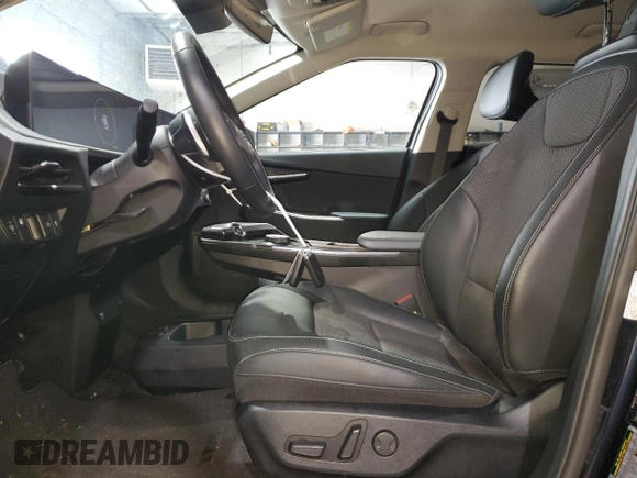2022 Kia EV6 Light with VIN KNDC34LB8N5071384, listed as a Copart auction lot 88731405 with 15,528 mi miles and Salvage Title. Bid and sale history available at carsss.com. Image 7.