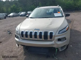 2015 Jeep Cherokee Sport with VIN 1C4PJLAB7FW732855, listed as a IAAI auction lot 41960540 with 157,674 mi miles. Bid and sale history available at carsss.com. Image 6.