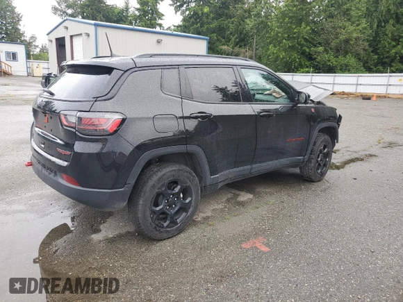 2023 Jeep Compass Trailhawk z VIN 3C4NJDDN9PT501952, wystawiony jako Copart lot #58842985 z przebiegiem Nie podano mil oraz Szkoda całkowita • Salvage title. Historia ofert i sprzedaży dostępna na DreamBid. Obrazek 3.