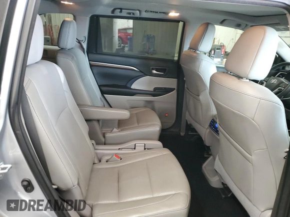 2015 Toyota Highlander Limited with VIN 5TDDCRFH1FS011914, listed as a Copart auction lot 54375325 with 164,661 mi miles and Salvage title. Bid and sale history available at DreamBid. Image 11.