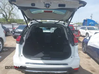 2019 Nissan Rogue SV with VIN 5N1AT2MT8KC805074, listed as a IAAI auction lot 42045982 with 16,705 mi miles and . Bid and sale history available at carsss.com. Image 17.